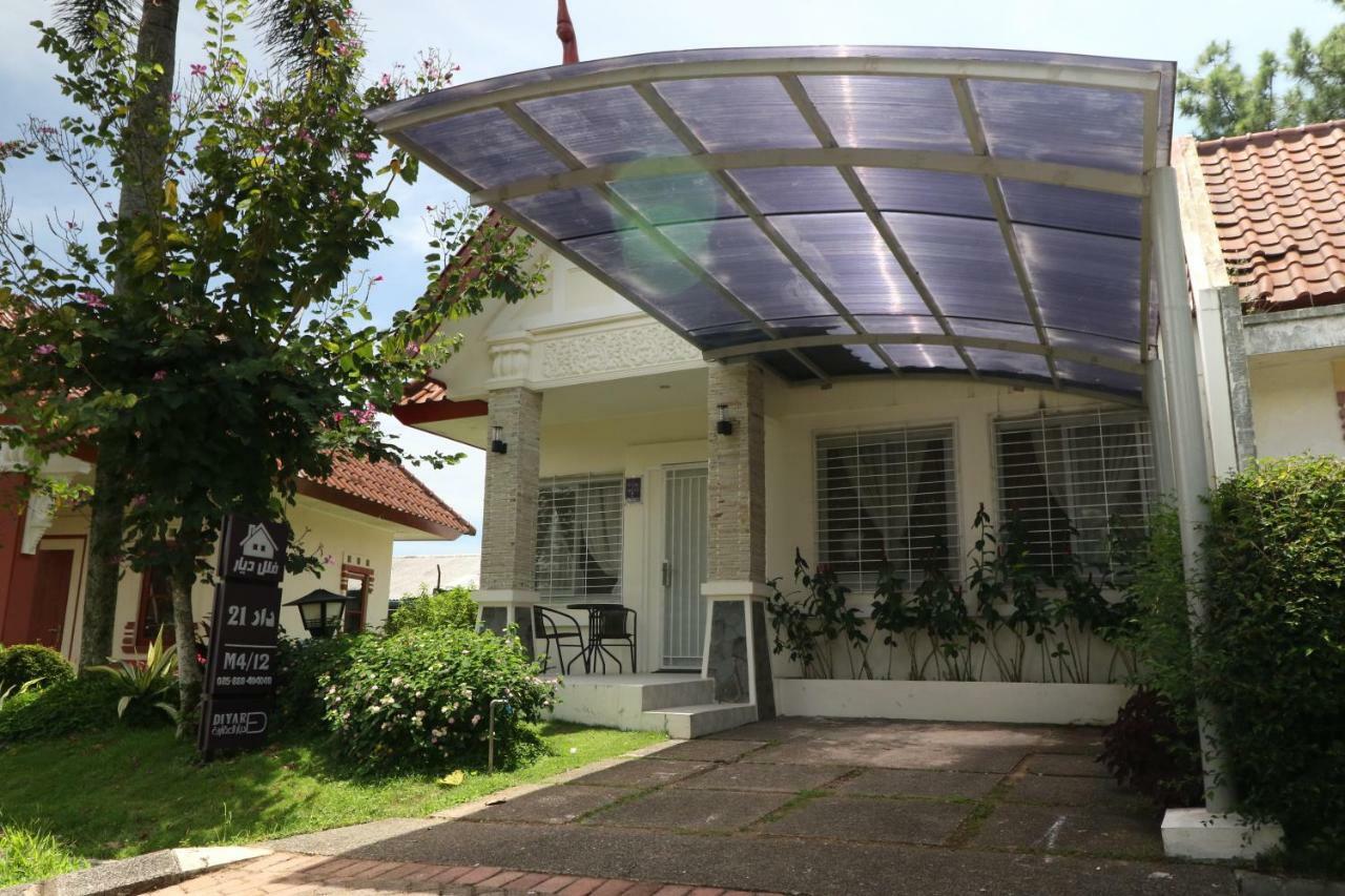 Villa Diyar M4/12 Puncak